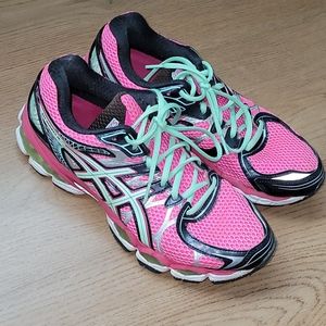 ASIC GEL- Nimbus 16 Shoes